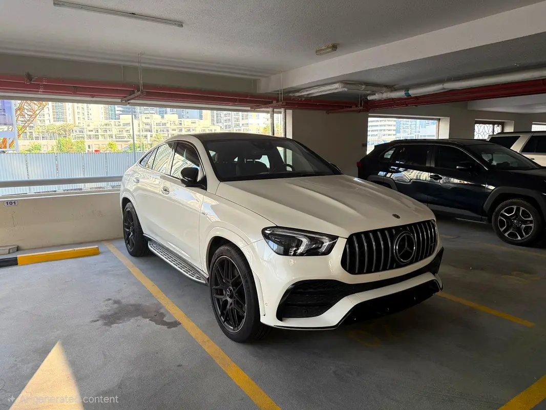 Mercedes-Benz GLE-Class 2023 — photo 1 of 9