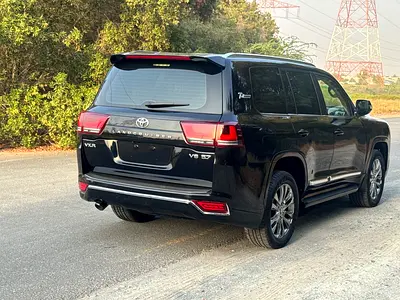 2017 Toyota LAND CRUISER 照片 9