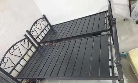 Black Metal Bed Frame (Good Condition)