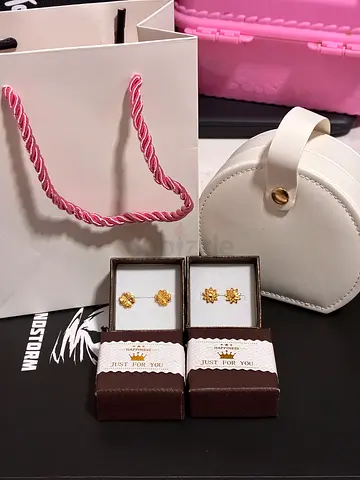 18K Real Gold Screw-Back Earrings| Flower1 and Flower2 2pairs set| SMALL  Lightweight | Secure Lock