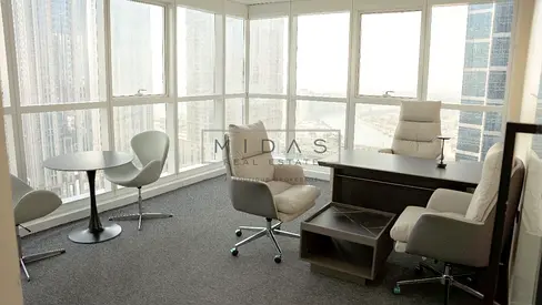Fitted I Prime Location I Modern I Bills Included