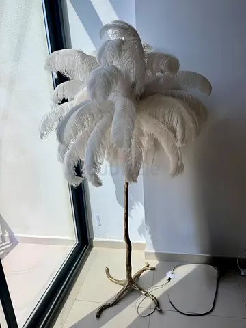 White Feather Palm Floor Lamp — Unique Decorative Stand Lamp