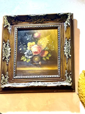Framed Vintage Floral Oil Painting with Ornate Wooden Frame