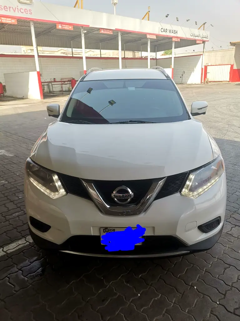 Nissan Rogue 2016 — photo 1 of 11