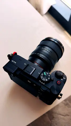 Sony A7cr .. Body only!!