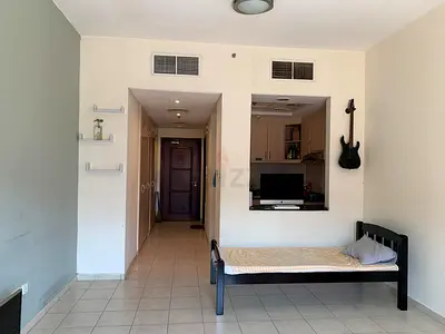 Owner of the apartment, looking for a male roommate, Discovery Gardens Street 1, Zen building.