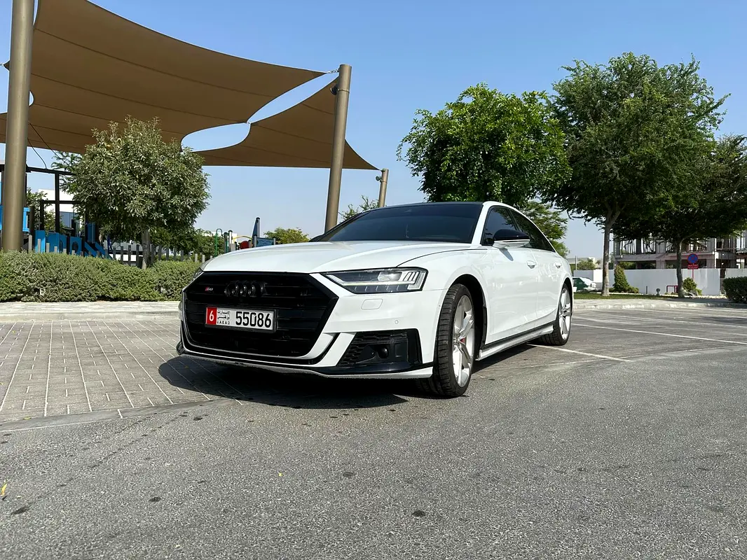 Audi S8 2020 — photo 1 of 20