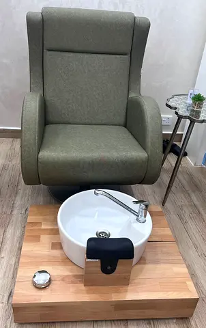 2 Pedicure Chairs with Basin - Alpeda