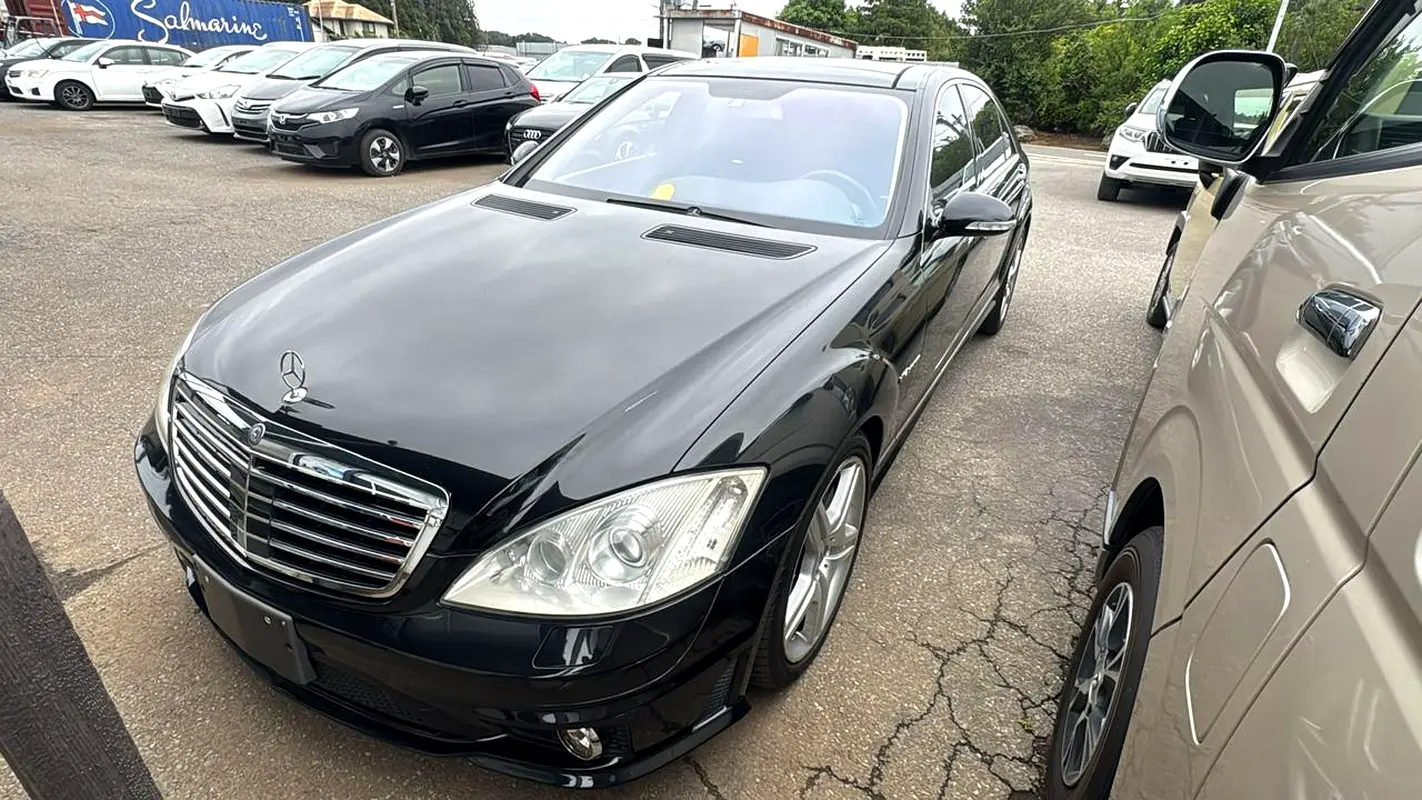 Mercedes-Benz S-Class 2007 — photo 1 of 14