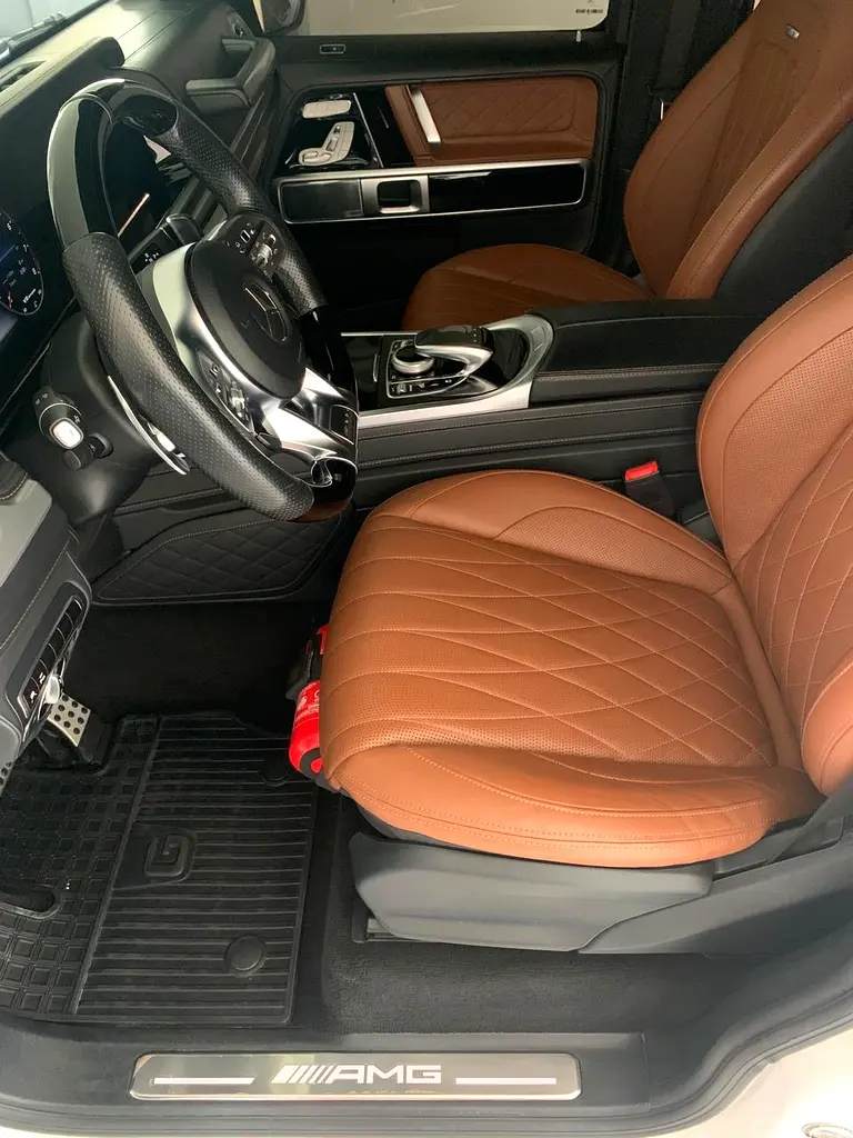 Mercedes-Benz G-Class 2020 — photo 1 of 16