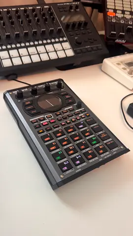 Roland SP-404 mk2 Portable Sampler - Excellent Condition