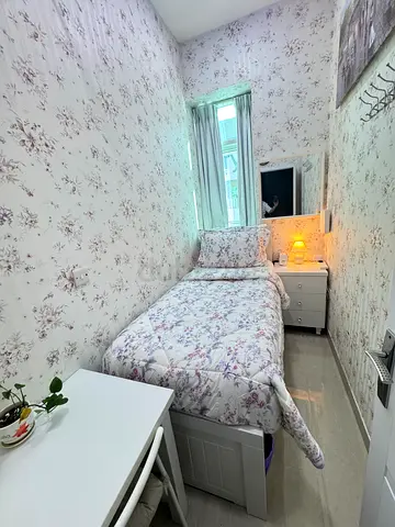 Private Room available for Solo ladies only in Al Barsha1 near insurance market metro station