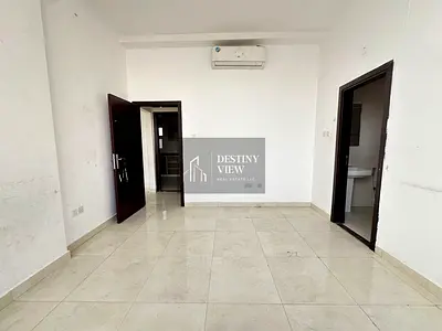 Like brand new lavish 2bhk with balcony and 2 bathroom and fully family building