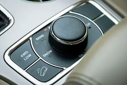 صورة مصغرة 11 لـ 2021 JEEP GRAND CHEROKEE
