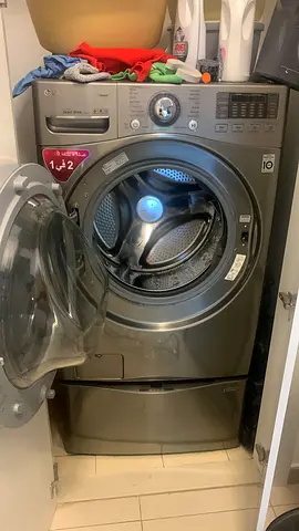 18 KG LG WASHING MACHINE