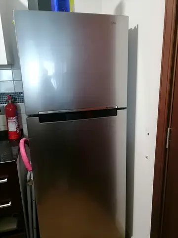 ثلاجة