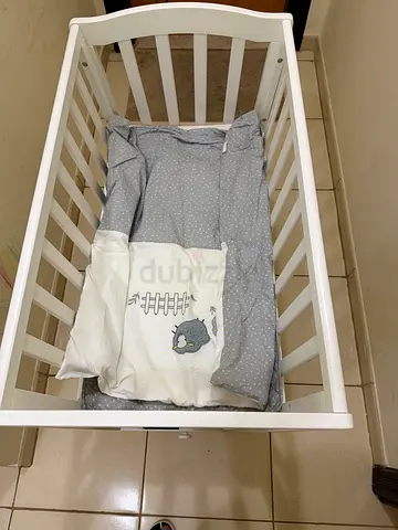 White Baby Crib / Cot with Mattress and Bedding