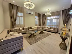 Hotel-style furnishings - Master bedrooms - Separate maid's room - Living room, lounge - 2 kitch