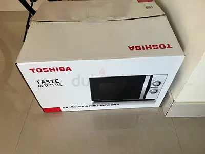Toshiba Microwave Oven (brand new in box)