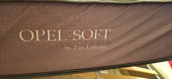 Pan emirates opel King size mattress