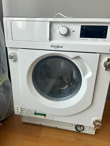 Washing machine Whirlpool with dryer