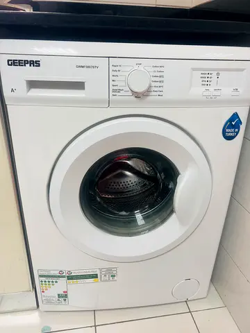 Washine machine Geepas 5 kg