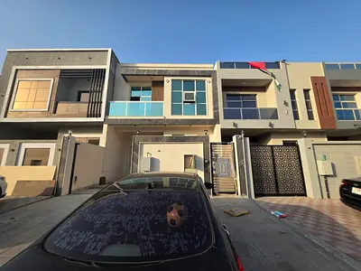 Villallale: Five rooms in Al Zahia