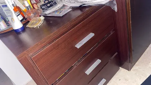Chest of drawers bedside table