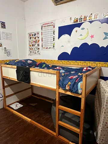 2 bunk beds without matress