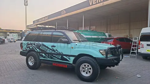 Toyota Land Cruiser GXR 2000 | GCC Specs | Well Maintained