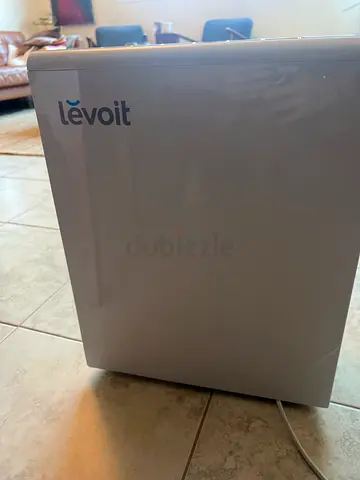 Levoit Compact Air Purifier - Excellent Condition