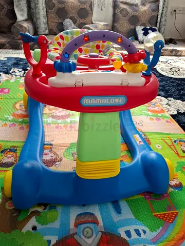 Mama Love Baby Walker with Rotating Seat – Excellent Condition