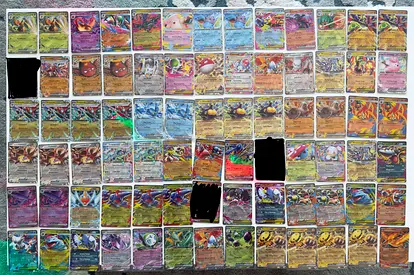 Lot of 125 Pokemon Ex cards - multiple sets