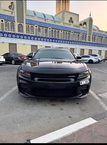 Dodge Charger 3.6
2019
With sunroof
Clean and well maintained
Daily use
135,000 km driven
Mechanical