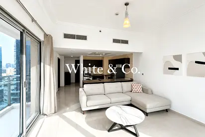 Full Marina views | Prime Location |Vacant