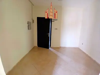 Well-Maintained Studio with Separate Kitchen for Rent