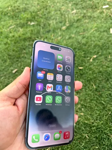 Iphone 14 pro max 128gb with minor dot All orignal water pack