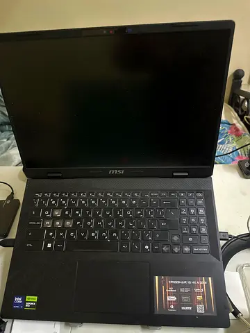 MSI Gaming Laptop i7 RTX 5060 with box