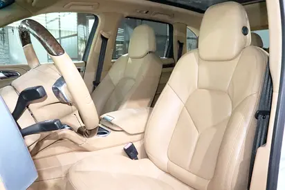 2014 Porsche CAYENNE — миниатюра 15