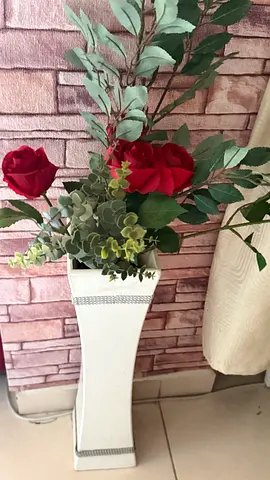 Wooden vase with flowers for AED 20 only