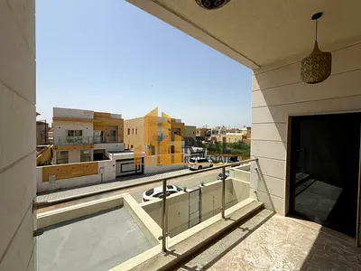 Luxurious Brand new 5 Bedroom Villa for Rent