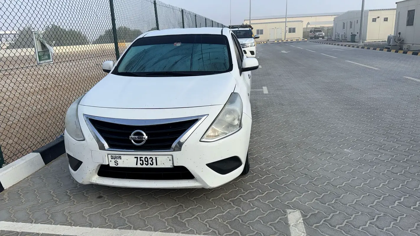 Nissan Sunny 2020 — photo 1 of 4