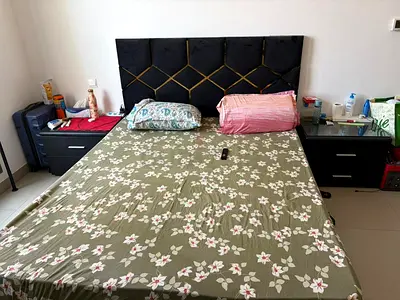 Queen Size Cot with Accessories