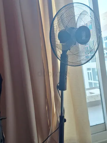 Standing fan