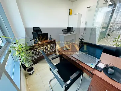 Beautiful Office with Bank Account Assistance | Free Utilities