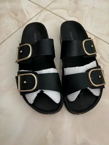 Oysho Flat Sandals