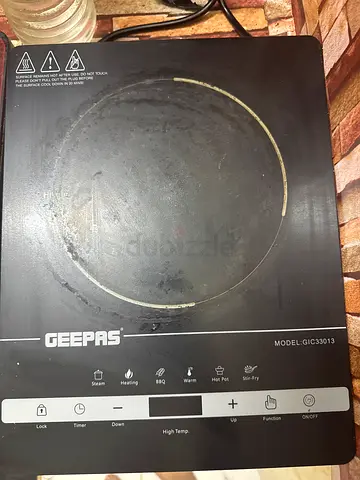 Geepas Single Electric Hot Plate / Induction Cooker - Used for 9 months