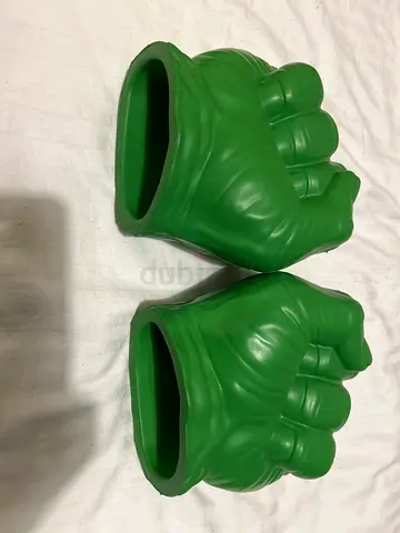 Hulk Fists