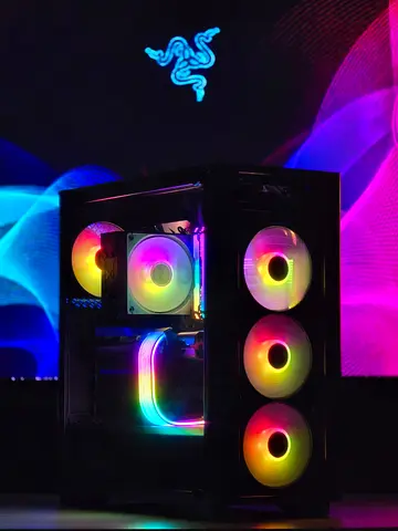 Gaming PC i7 8700K/16gb rams/AMD 5700XT/240gb Ssd/1tb HDD