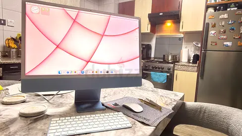 iMac M1 2021, 24 inch Blue color with original keyboard and mouse.